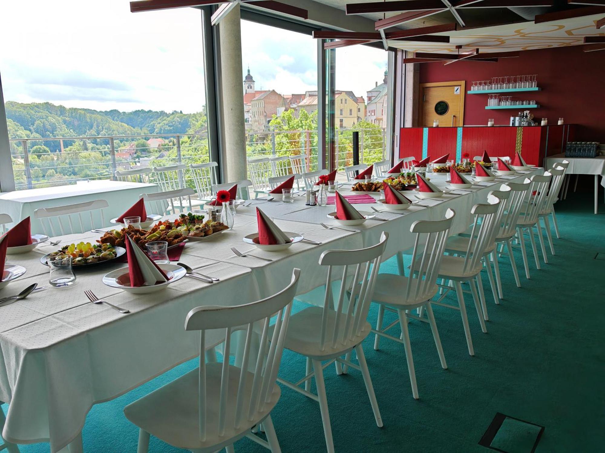 Hotel Rajská Zahrada